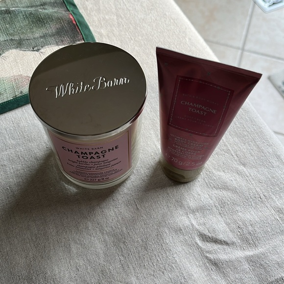 White Barn Champagne Toast Candle & body Cream - Picture 2 of 4